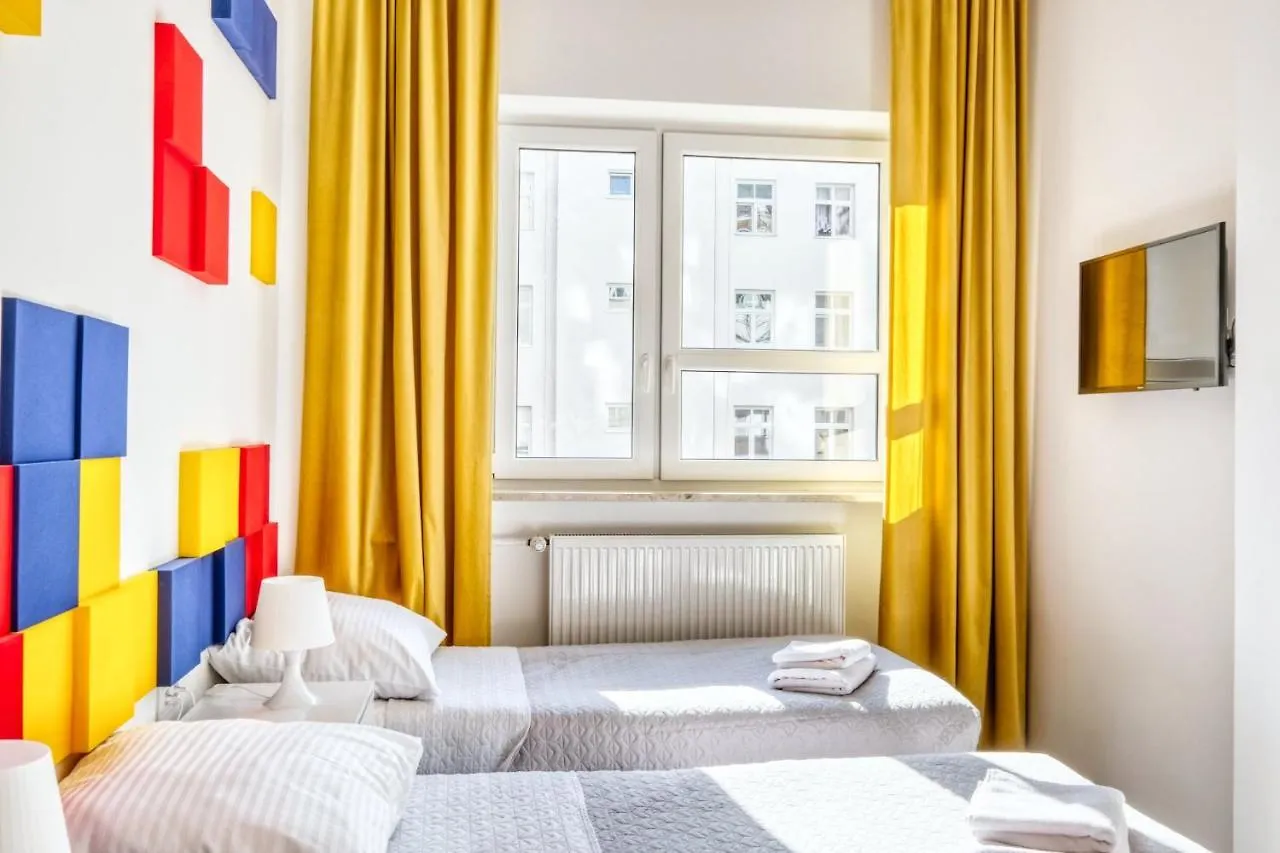 Level Rooms Varsovie 3*,  Pologne