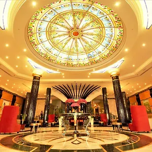 Otel Red Castle ****
