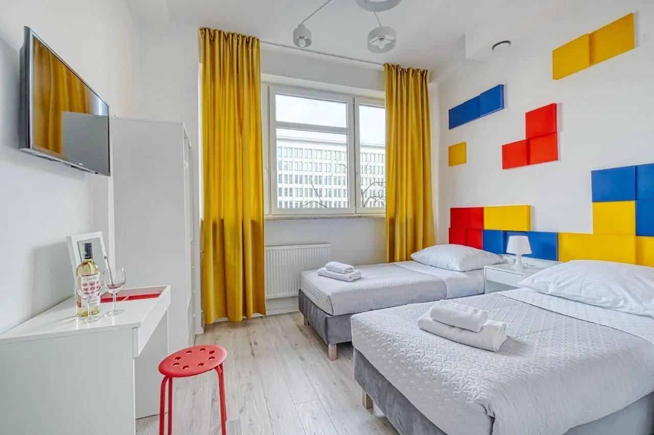 Level Rooms Warschau 3*,  Polen